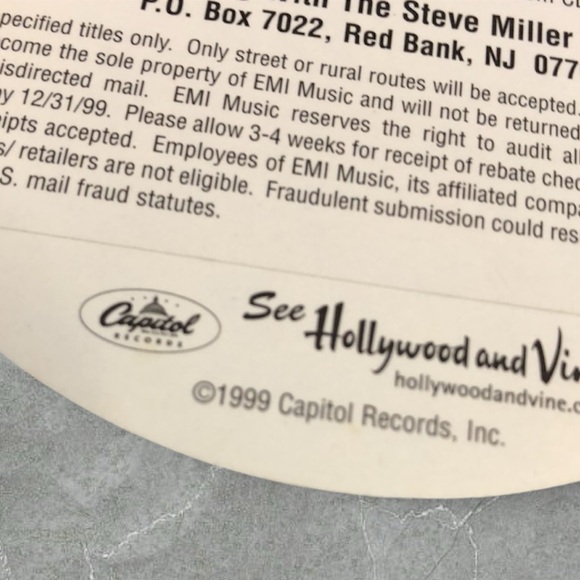 Vintage The Steve Miller band round sticker 1999 capitol records Inc. 4 inch - Picture 4 of 5